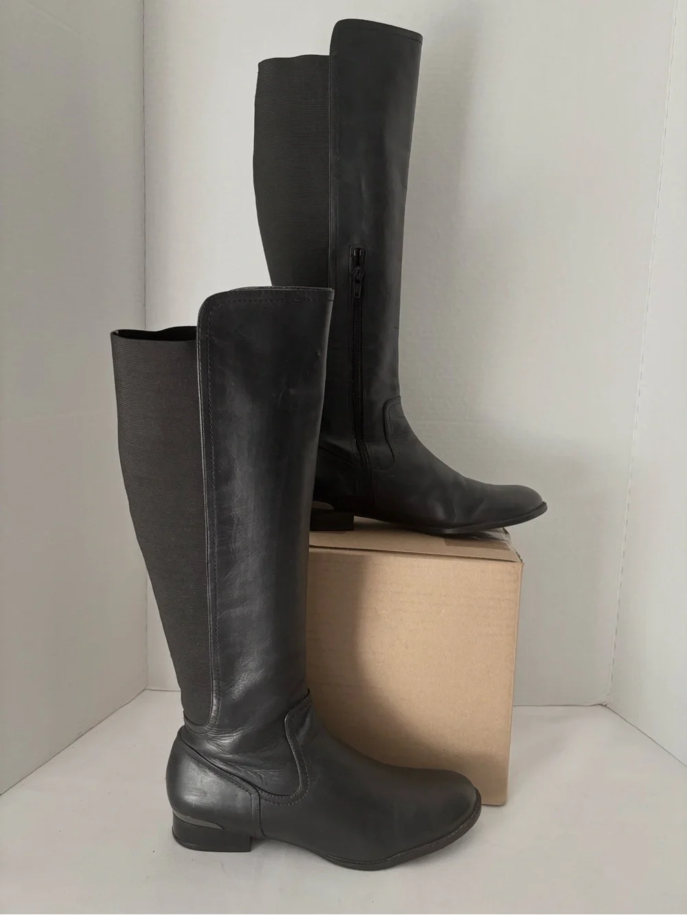 BANDOLINO Black Over-the-Knee Riding Boots Almond  toe inside zipper. SZ  9